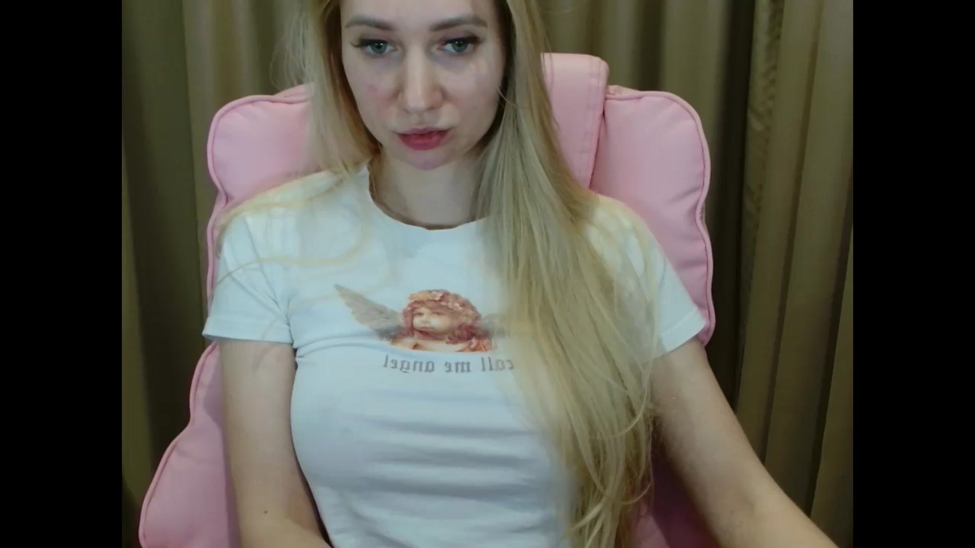 Gallery image thumbnail from Miss_Sylvia's myfreecams stream on, 04/08/2025, 19:59 image 13 of 20