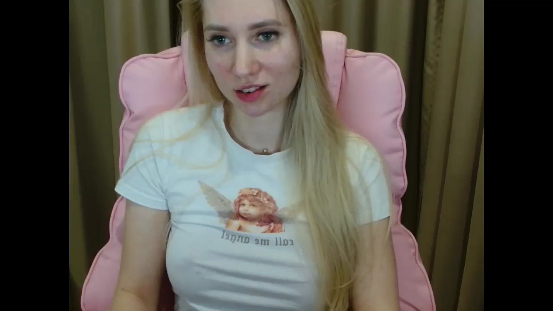 Gallery image thumbnail from Miss_Sylvia's myfreecams stream on, 04/08/2025, 19:59 image 16 of 20