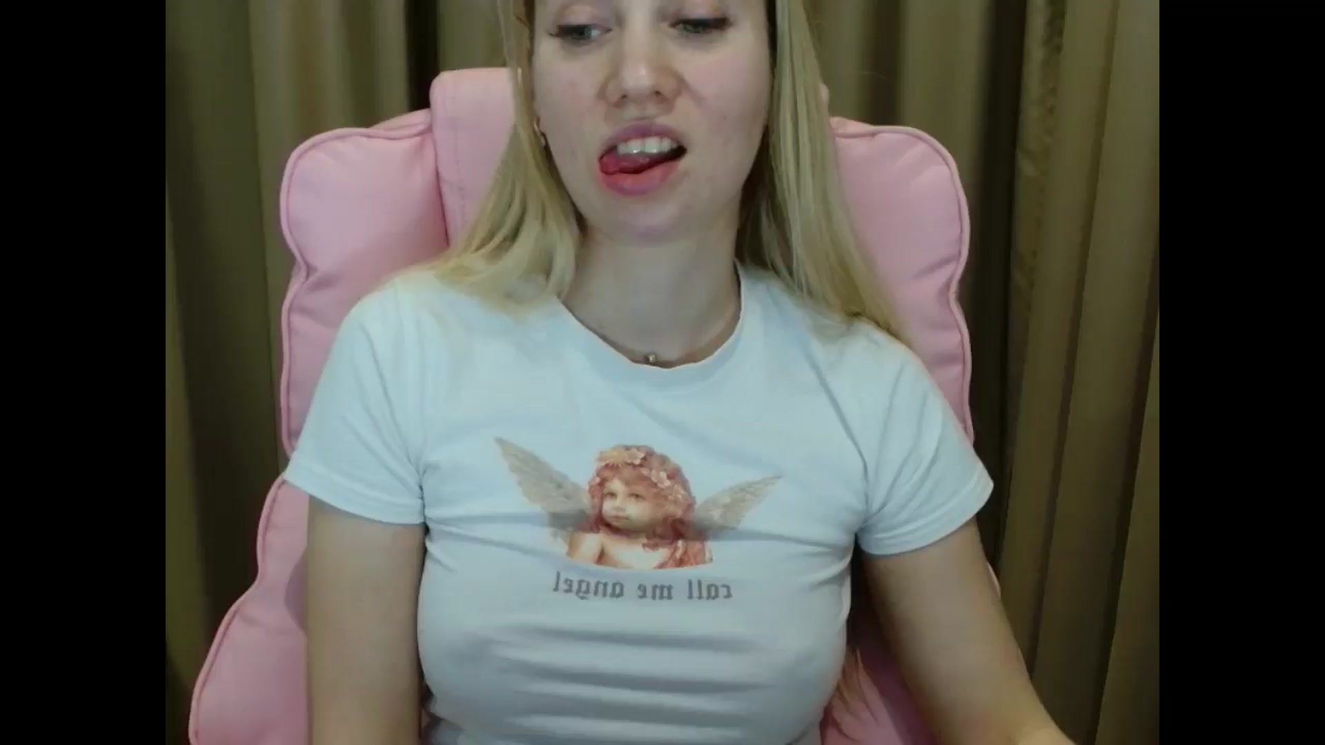Gallery image thumbnail from Miss_Sylvia's myfreecams stream on, 04/08/2025, 19:59 image 6 of 20