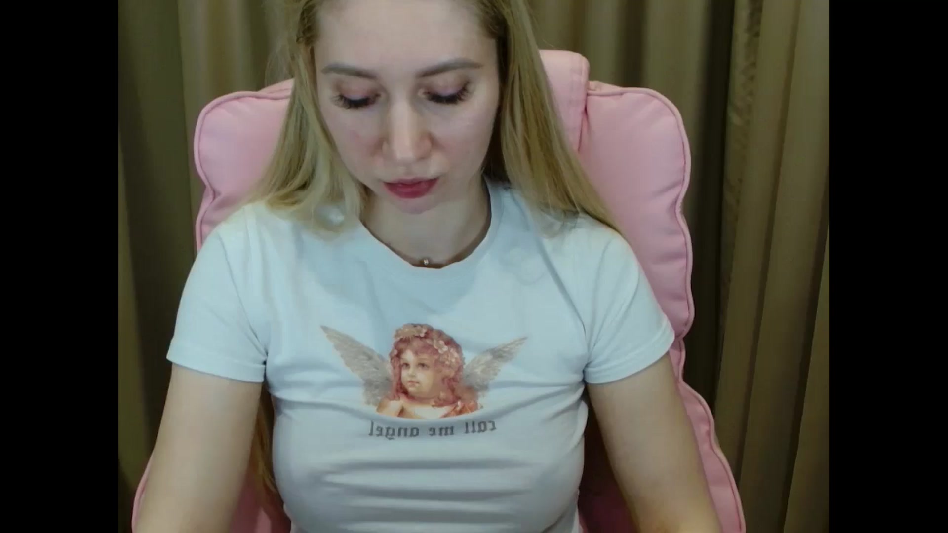 Gallery image thumbnail from Miss_Sylvia's myfreecams stream on, 04/08/2025, 19:59 image 1 of 20