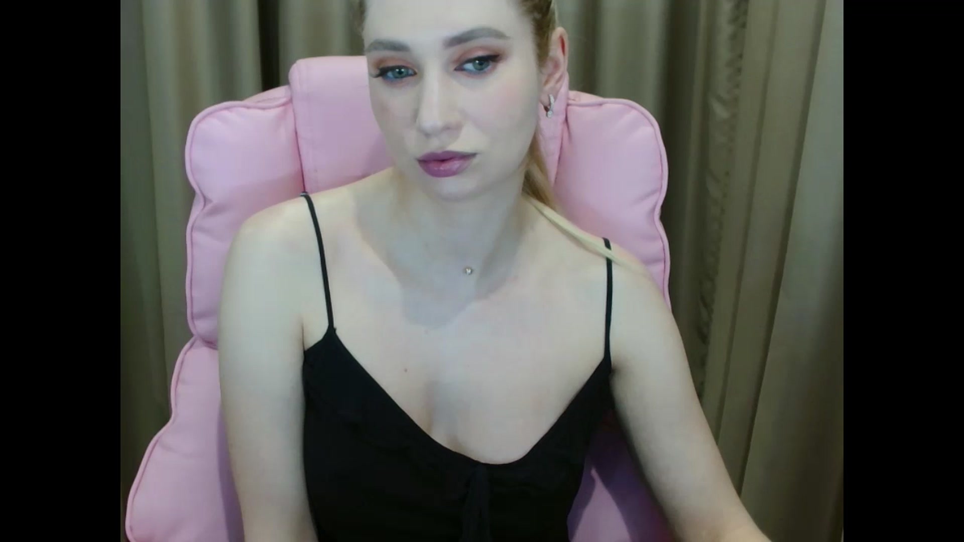 Gallery image thumbnail from Miss_Sylvia's myfreecams stream on, 04/09/2025, 17:53 image 8 of 20