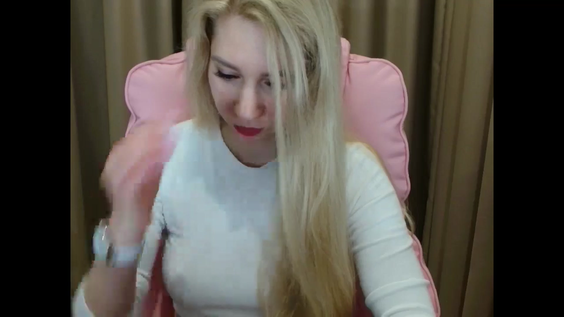 Gallery image thumbnail from Miss_Sylvia's myfreecams stream on, 04/10/2025, 17:49 image 4 of 20