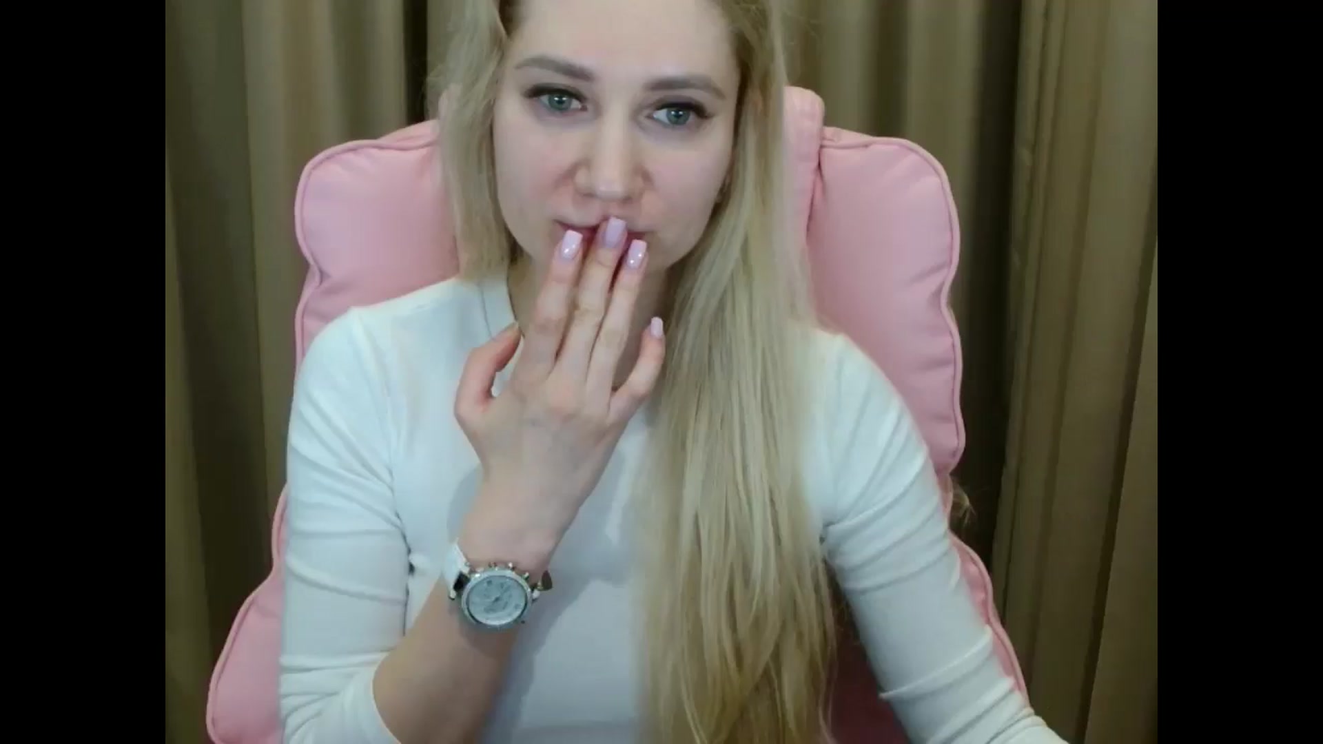 Gallery image thumbnail from Miss_Sylvia's myfreecams stream on, 04/10/2025, 17:49 image 3 of 20