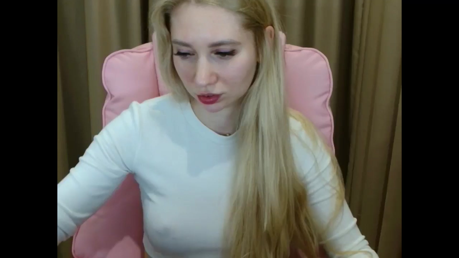 Gallery image thumbnail from Miss_Sylvia's myfreecams stream on, 04/10/2025, 17:49 image 18 of 20
