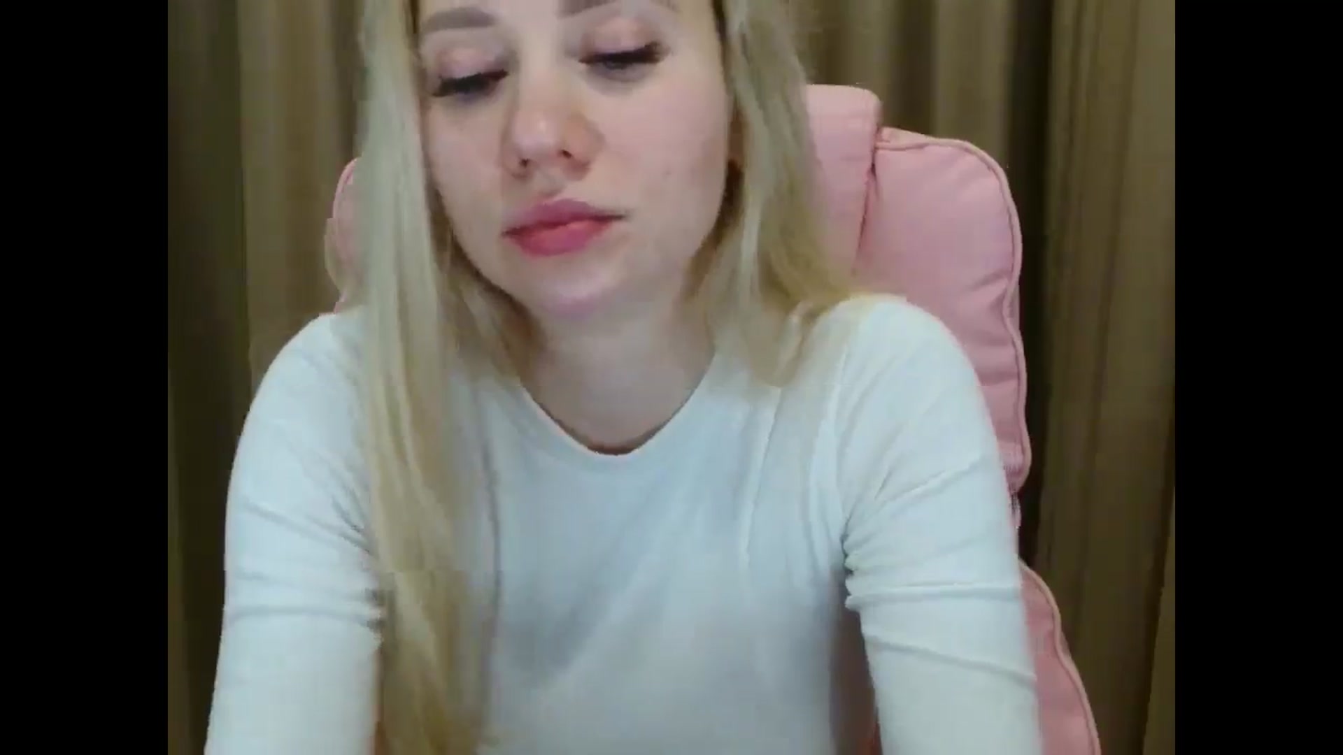 Gallery image thumbnail from Miss_Sylvia's myfreecams stream on, 04/10/2025, 19:26 image 13 of 20