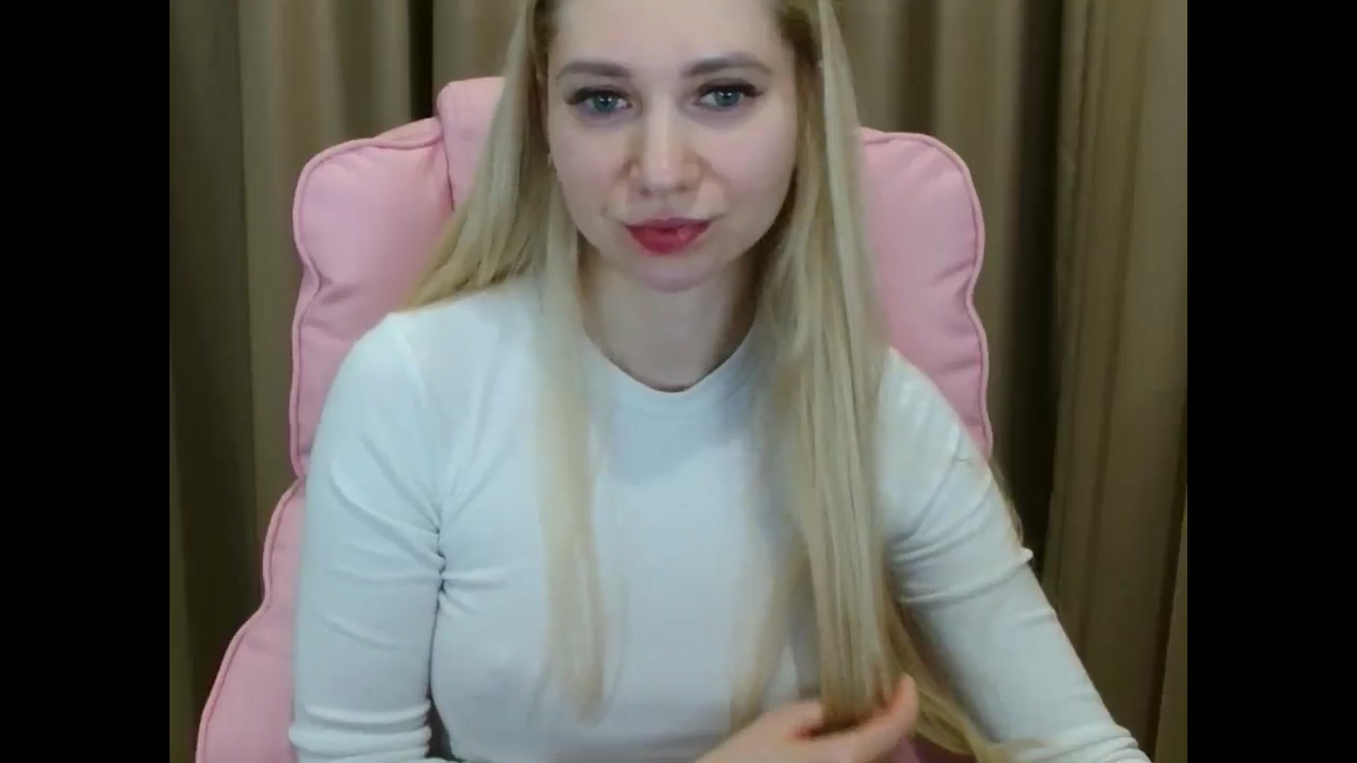 Gallery image thumbnail from Miss_Sylvia's myfreecams stream on, 04/10/2025, 19:26 image 3 of 20