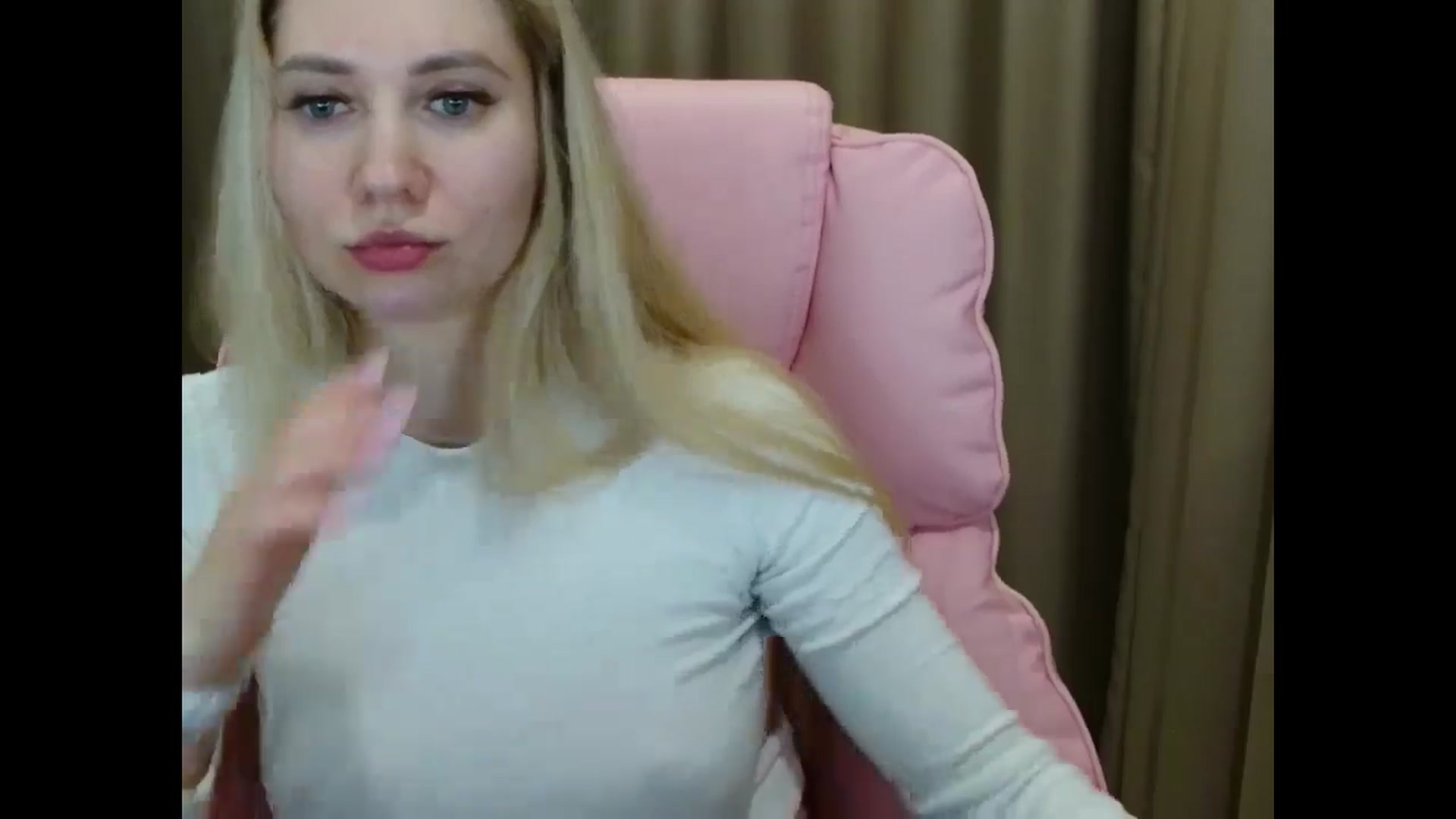 Gallery image thumbnail from Miss_Sylvia's myfreecams stream on, 04/10/2025, 20:04 image 16 of 20