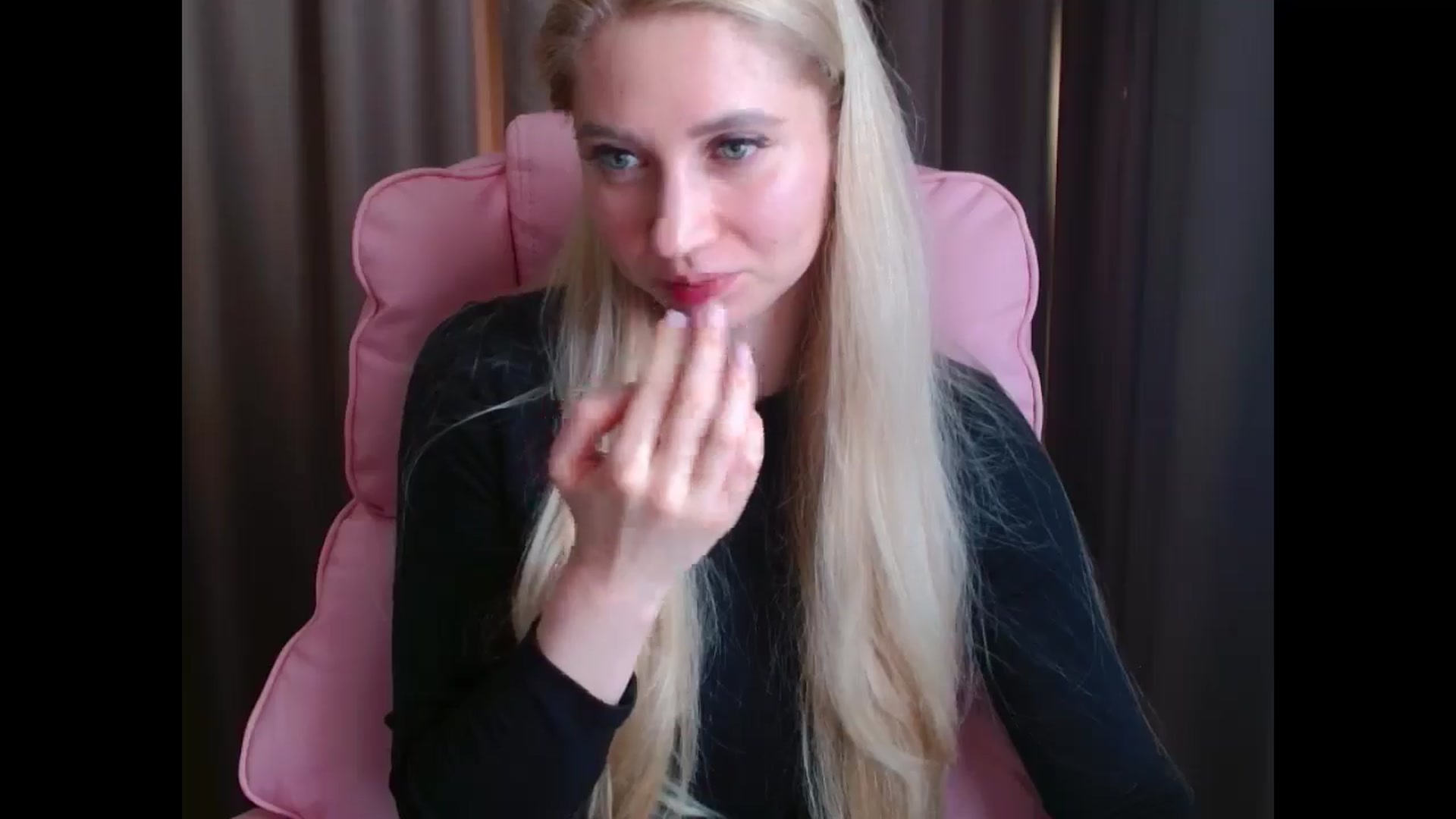Gallery image thumbnail from Miss_Sylvia's myfreecams stream on, 04/11/2025, 14:20 image 15 of 20