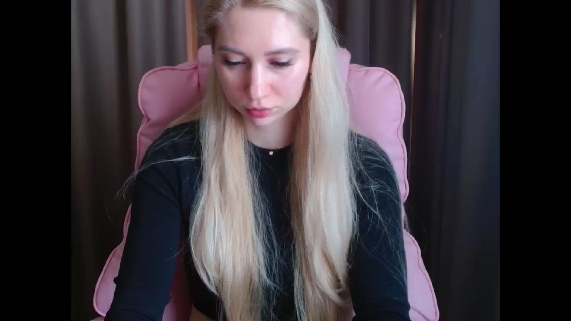 Gallery image thumbnail from Miss_Sylvia's myfreecams stream on, 04/11/2025, 14:20 image 11 of 20