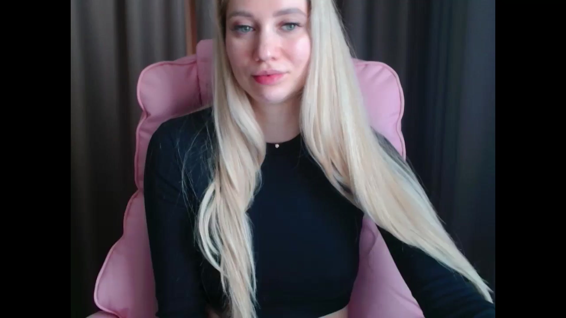 Gallery image thumbnail from Miss_Sylvia's myfreecams stream on, 04/11/2025, 15:46 image 6 of 20