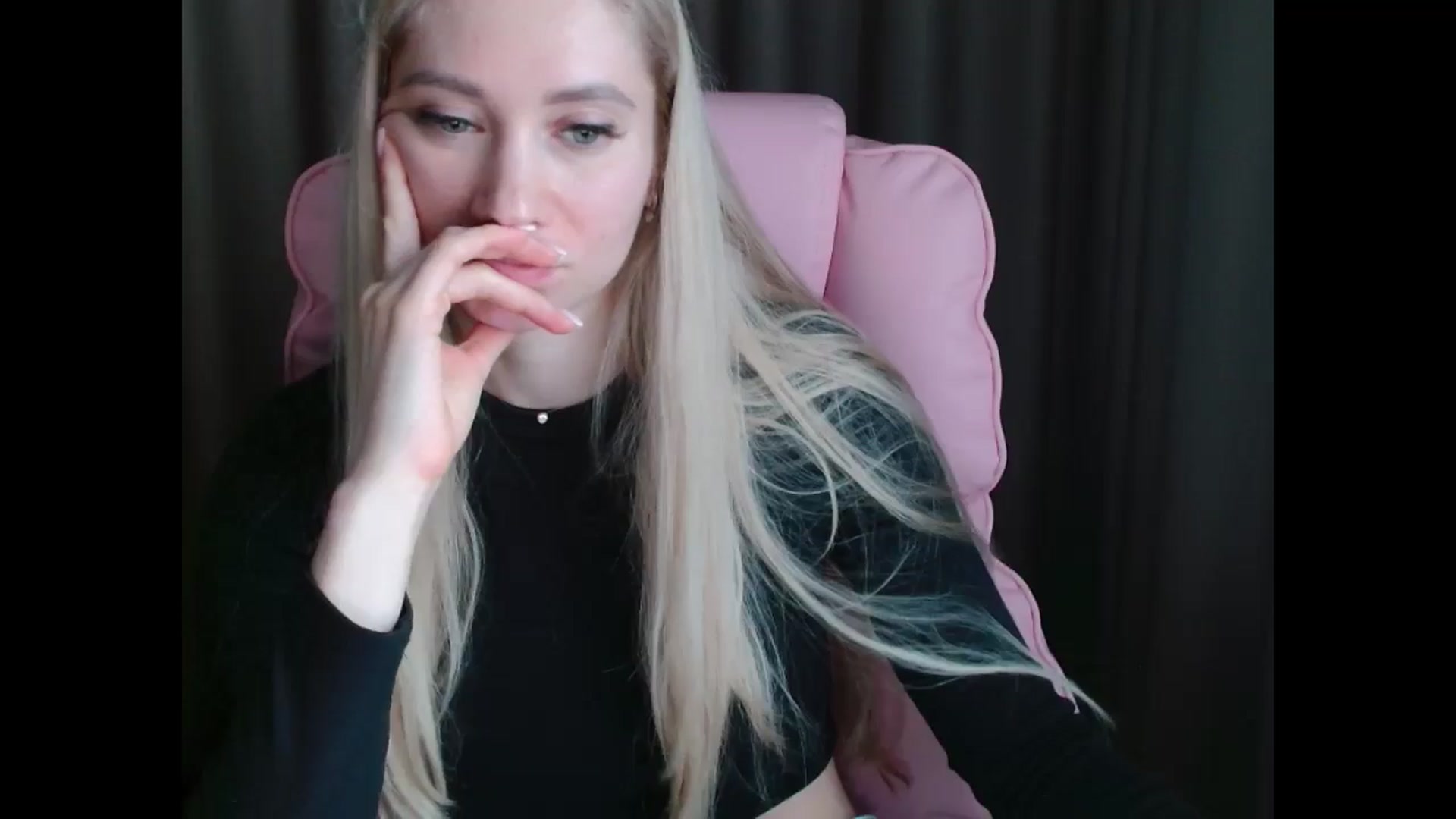 Gallery image thumbnail from Miss_Sylvia's myfreecams stream on, 04/11/2025, 16:19 image 7 of 20