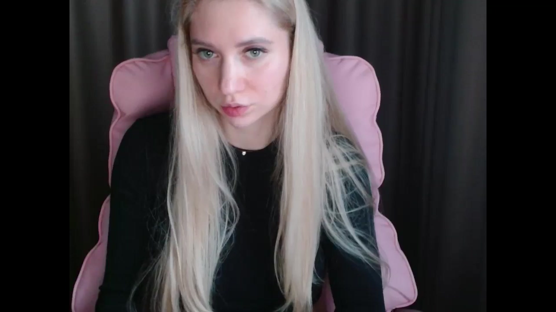 Gallery image thumbnail from Miss_Sylvia's myfreecams stream on, 04/11/2025, 16:19 image 16 of 20
