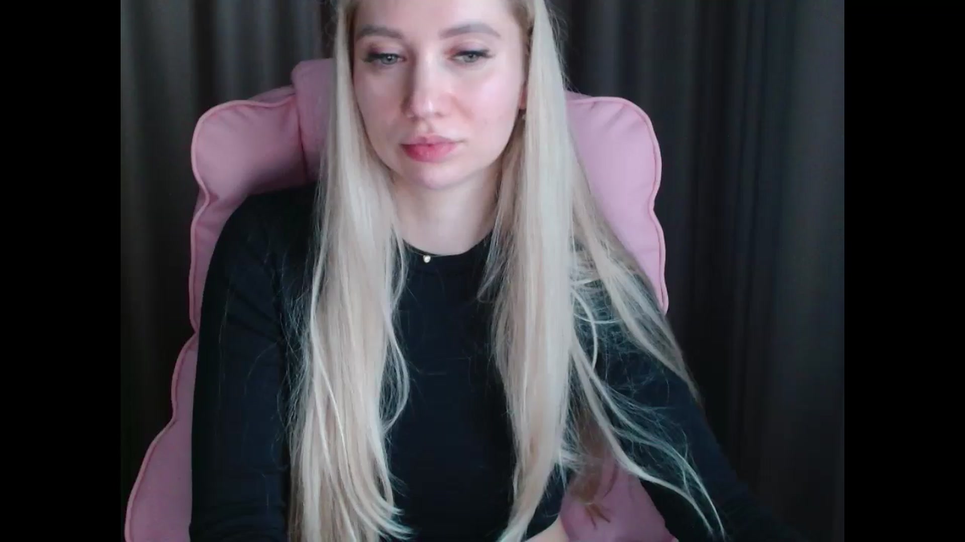 Gallery image thumbnail from Miss_Sylvia's myfreecams stream on, 04/11/2025, 16:19 image 12 of 20