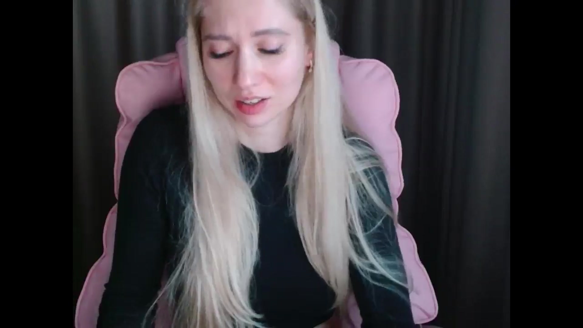 Gallery image thumbnail from Miss_Sylvia's myfreecams stream on, 04/11/2025, 16:19 image 19 of 20