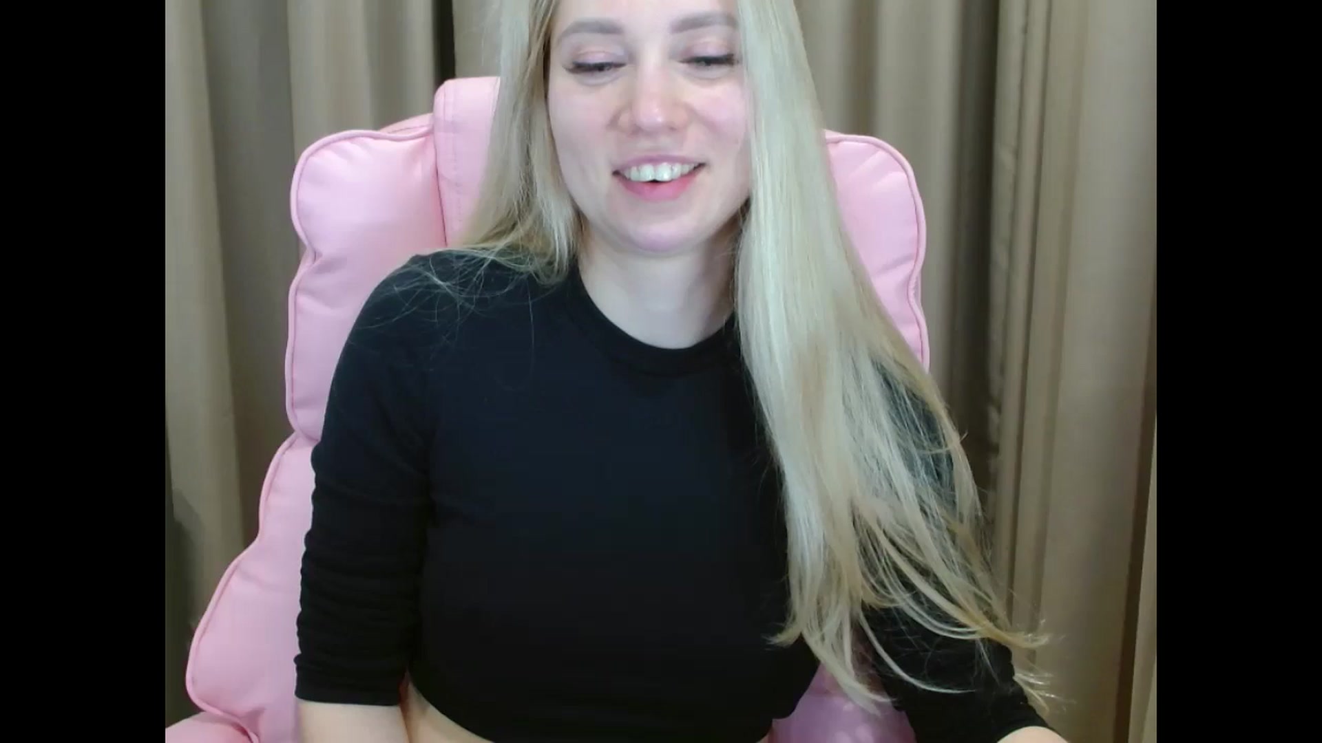 Gallery image thumbnail from Miss_Sylvia's myfreecams stream on, 04/11/2025, 19:36 image 5 of 20