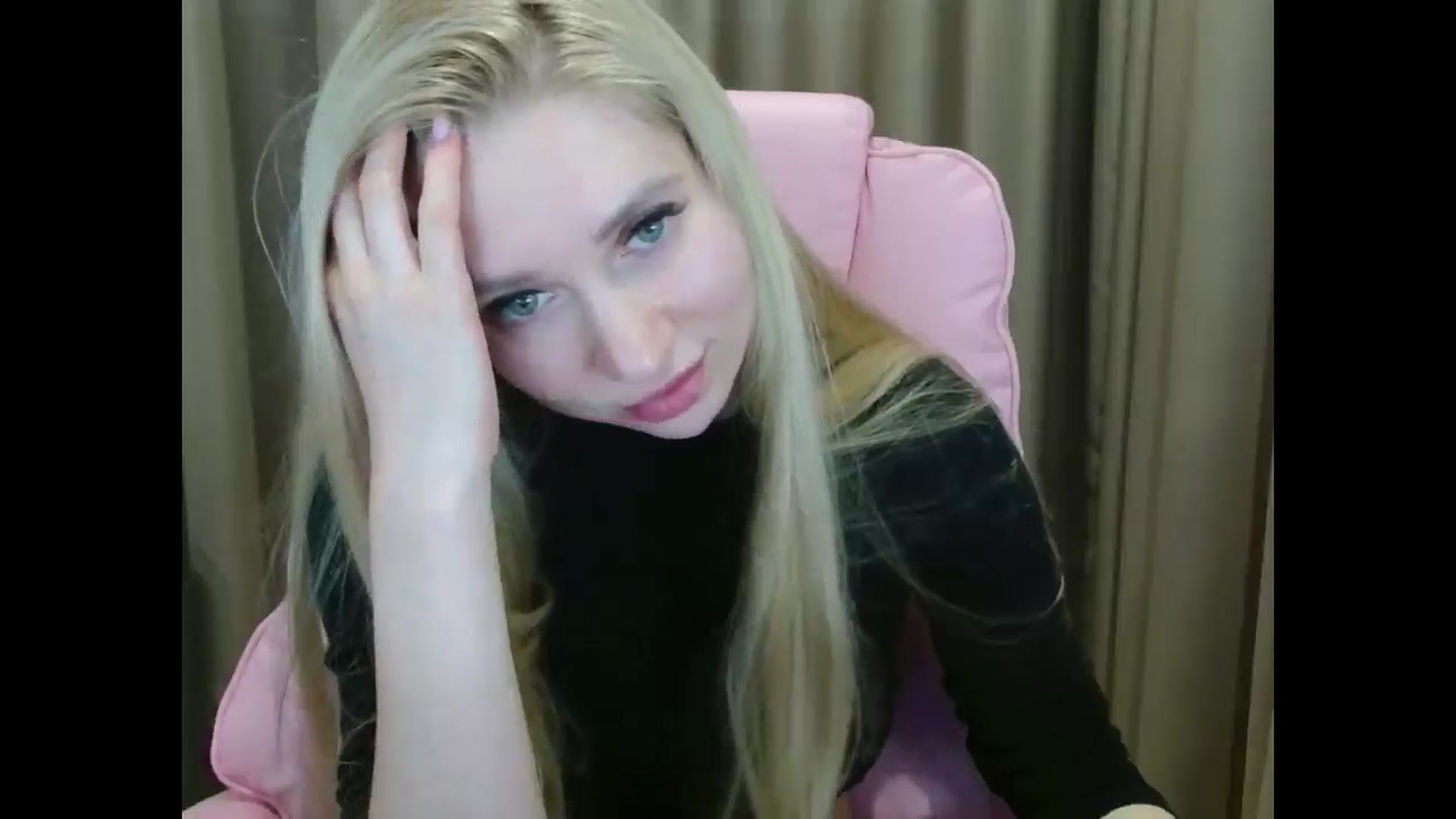 Gallery image thumbnail from Miss_Sylvia's myfreecams stream on, 04/11/2025, 19:36 image 20 of 20
