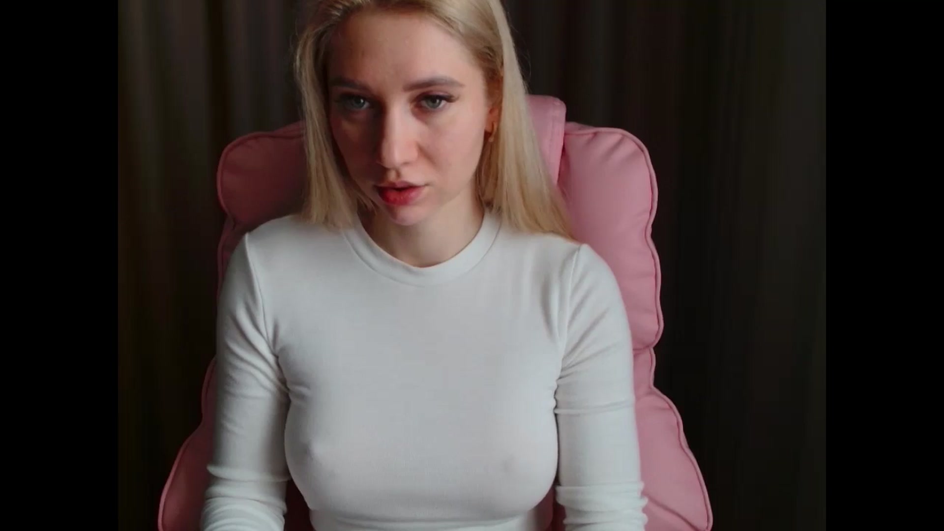 Gallery image thumbnail from Miss_Sylvia's myfreecams stream on, 04/12/2025, 10:08 image 13 of 20