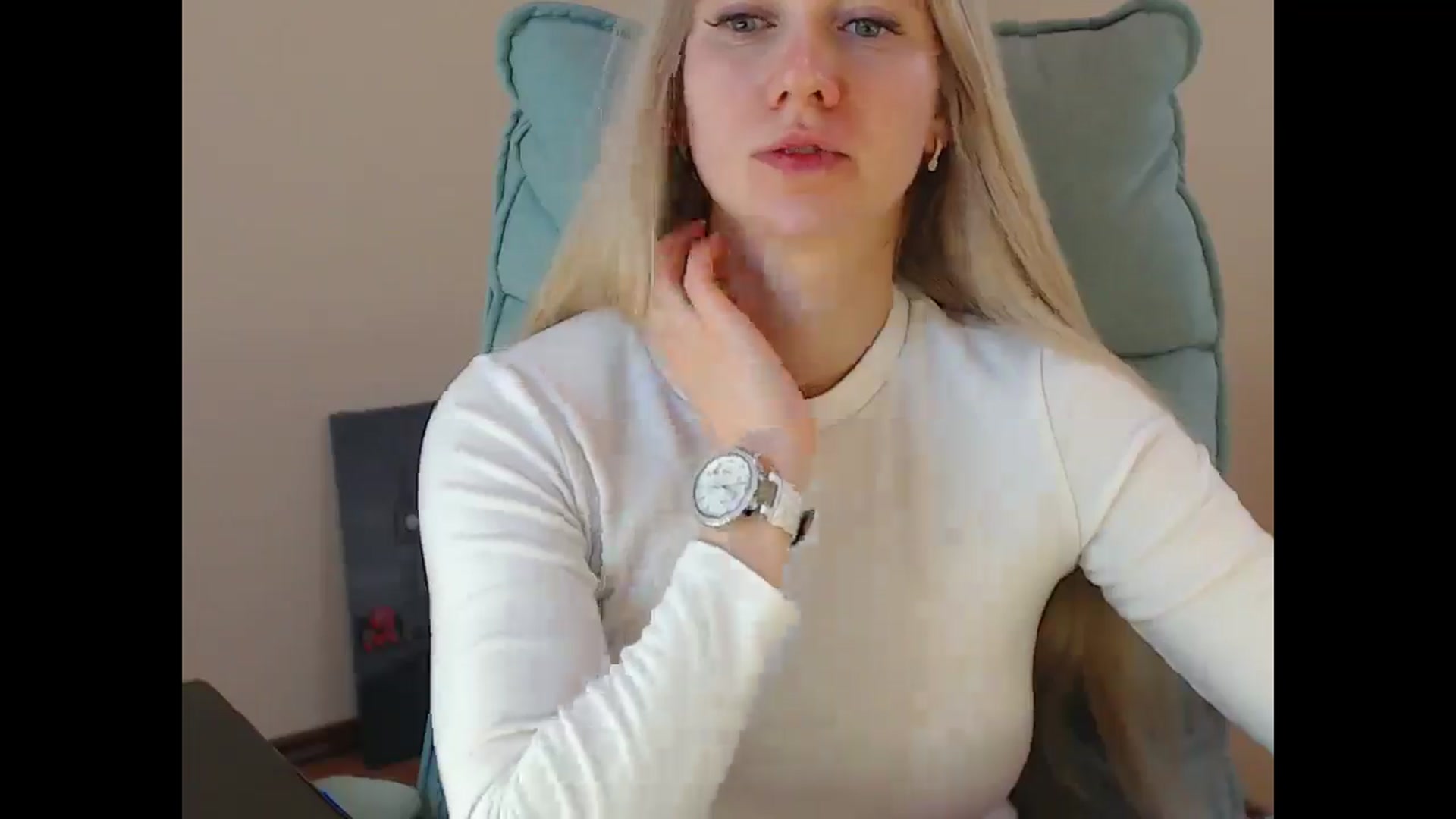 Gallery image thumbnail from Miss_Sylvia's myfreecams stream on, 04/21/2025, 20:13 image 8 of 20