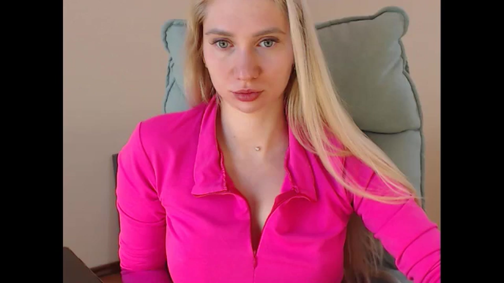 Gallery image thumbnail from Miss_Sylvia's myfreecams stream on, 04/30/2025, 18:58 image 5 of 20