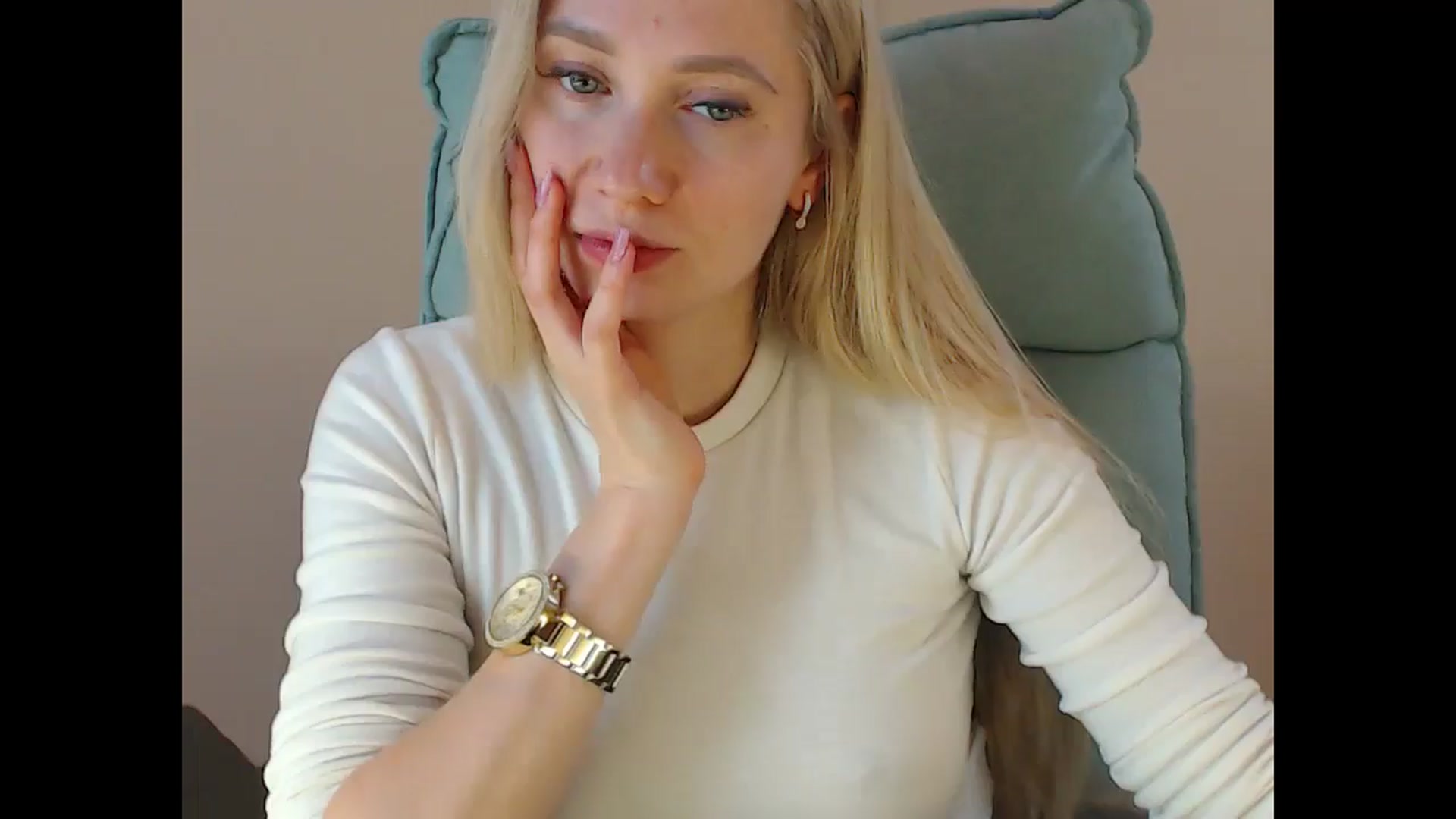 Gallery image thumbnail from Miss_Sylvia's myfreecams stream on, 05/02/2025, 17:52 image 8 of 20
