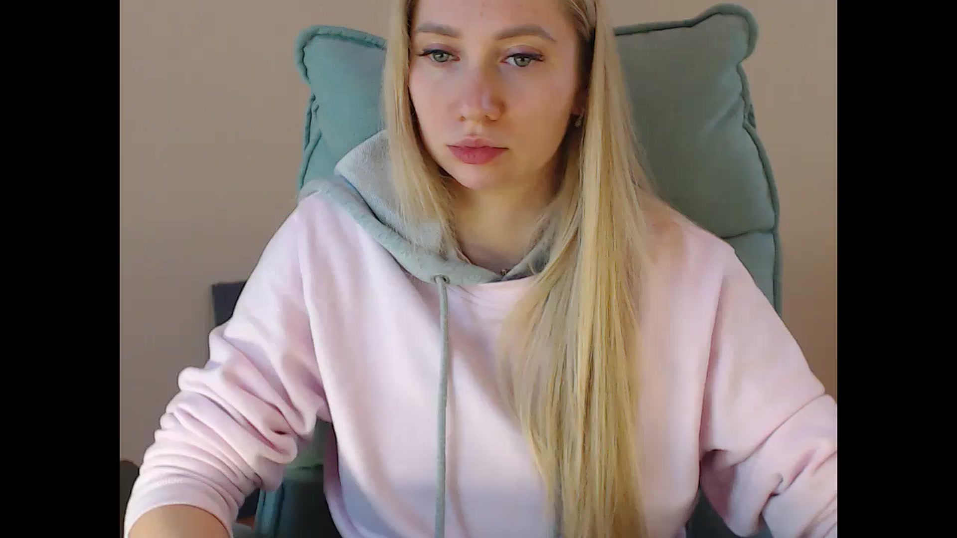 Gallery image thumbnail from Miss_Sylvia's myfreecams stream on, 05/07/2025, 15:24 image 20 of 20
