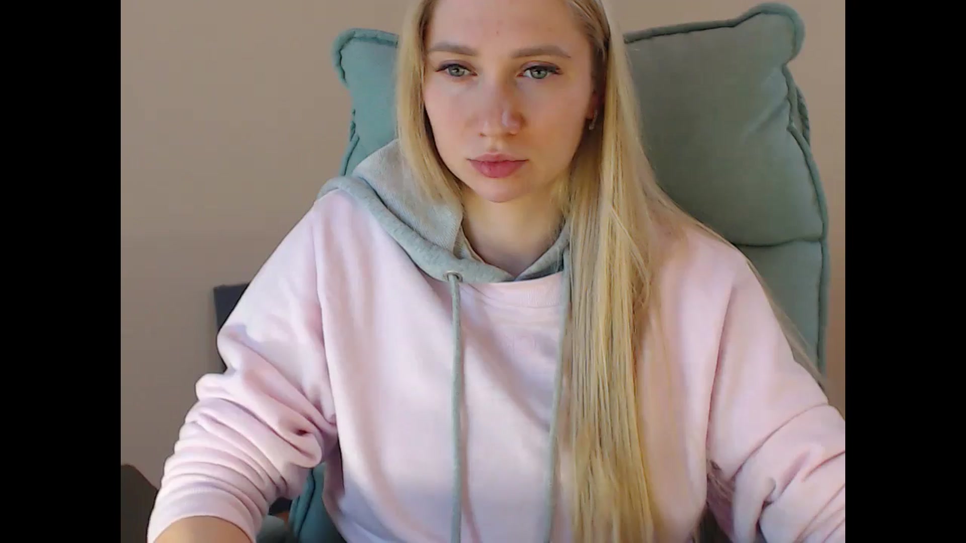 Gallery image thumbnail from Miss_Sylvia's myfreecams stream on, 05/07/2025, 15:24 image 10 of 20