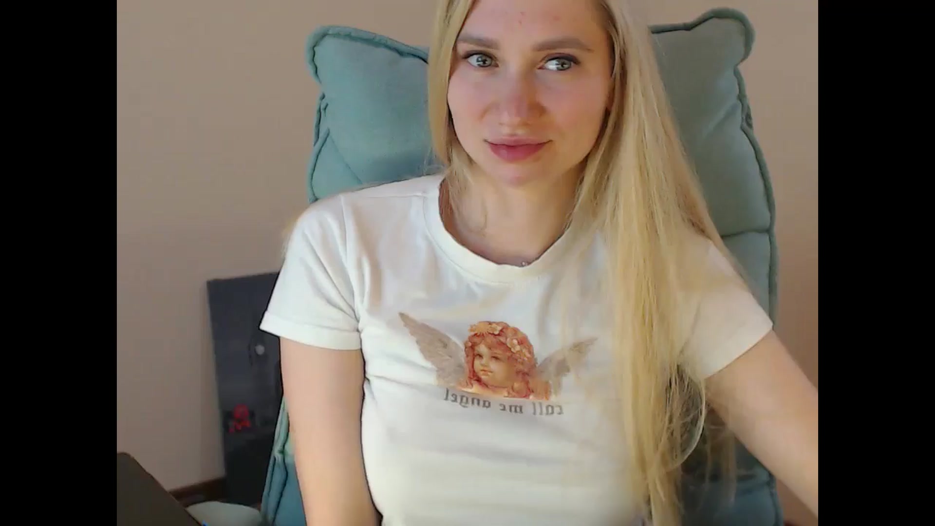 Gallery image thumbnail from Miss_Sylvia's myfreecams stream on, 05/07/2025, 16:02 image 14 of 20
