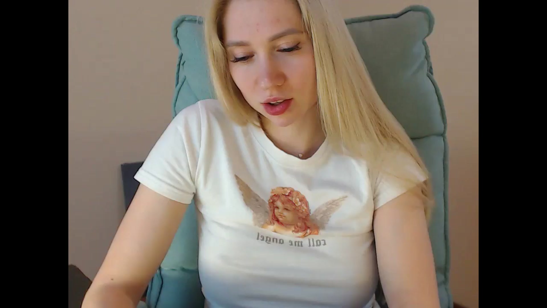 Gallery image thumbnail from Miss_Sylvia's myfreecams stream on, 05/07/2025, 16:02 image 7 of 20