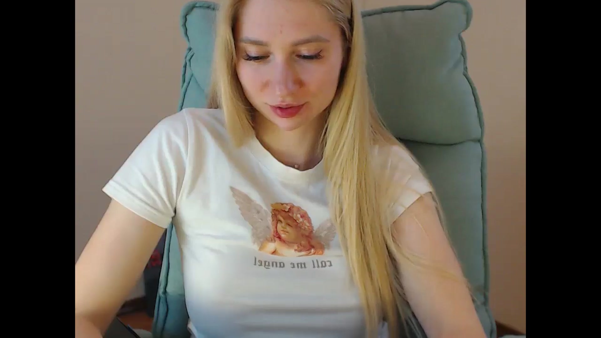 Gallery image thumbnail from Miss_Sylvia's myfreecams stream on, 05/07/2025, 18:23 image 14 of 20