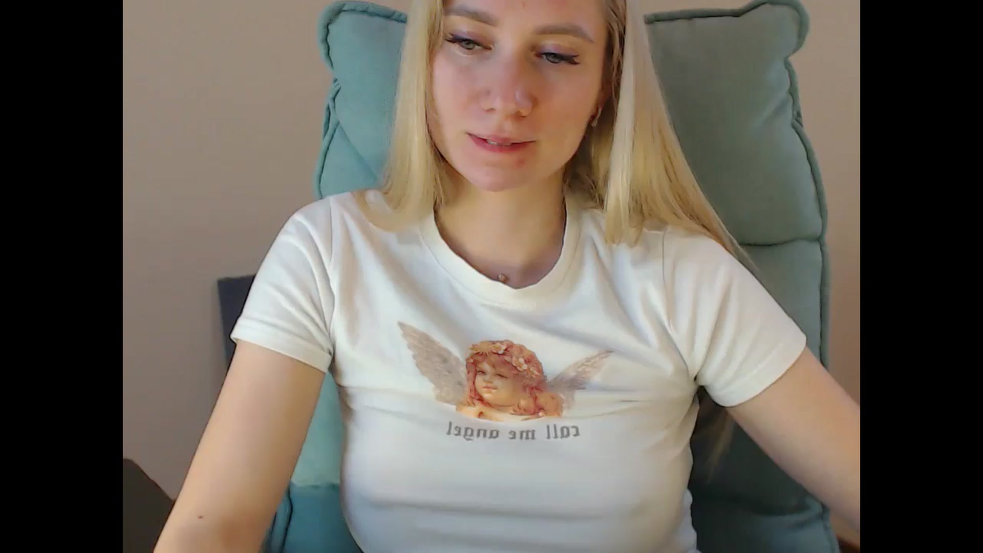 Gallery image thumbnail from Miss_Sylvia's myfreecams stream on, 05/07/2025, 18:23 image 8 of 20