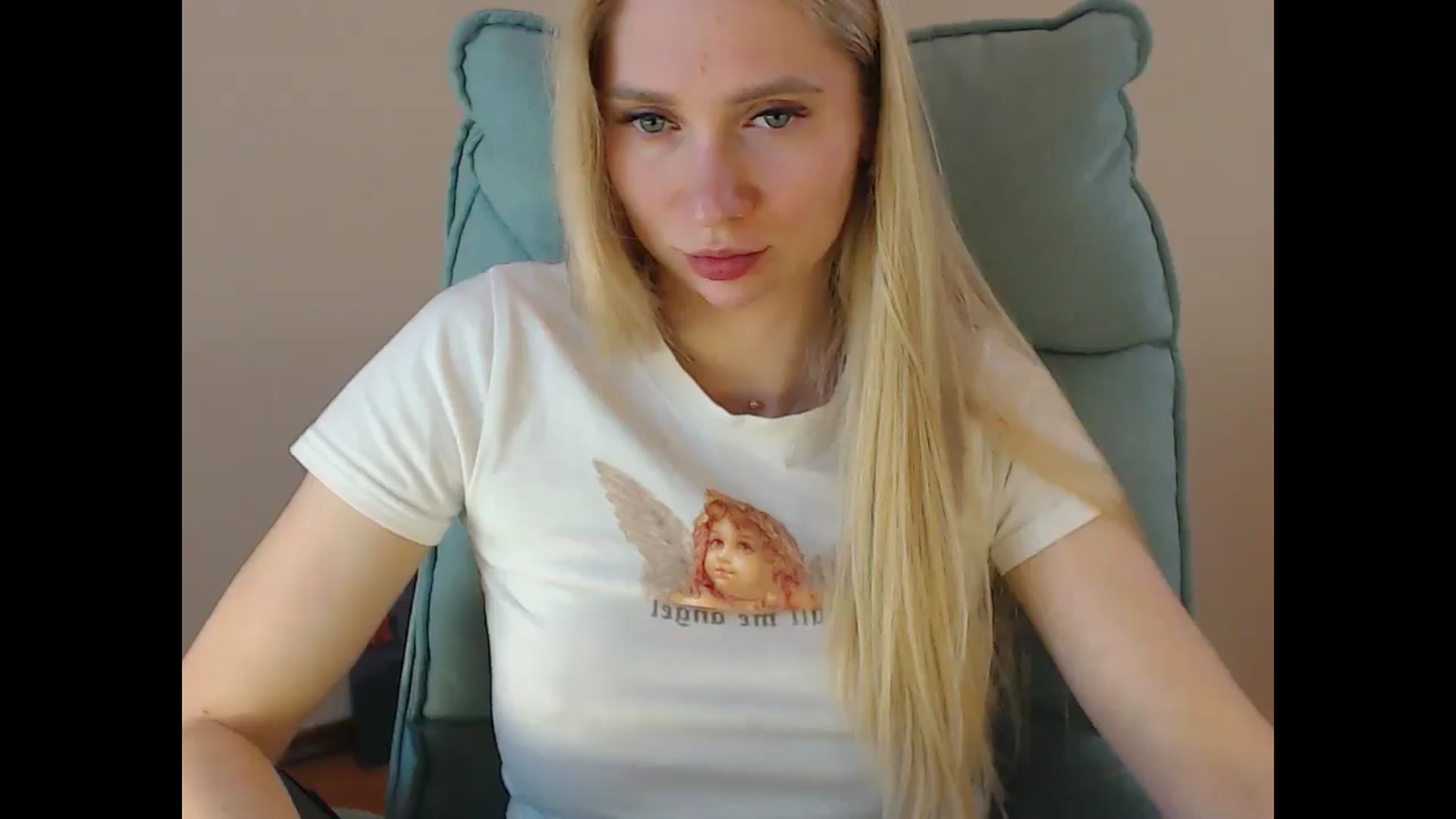 Gallery image thumbnail from Miss_Sylvia's myfreecams stream on, 05/07/2025, 18:23 image 5 of 20