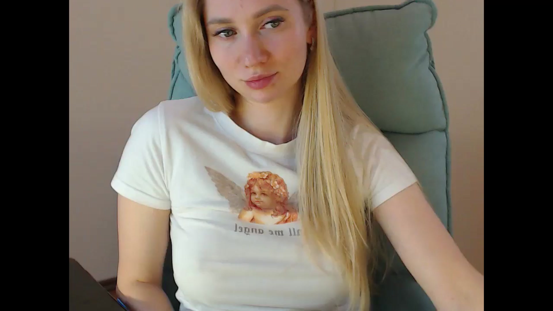Gallery image thumbnail from Miss_Sylvia's myfreecams stream on, 05/07/2025, 18:23 image 11 of 20