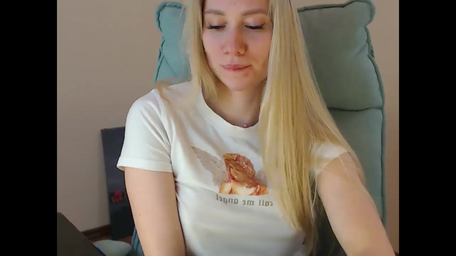 Gallery image thumbnail from Miss_Sylvia's myfreecams stream on, 05/07/2025, 18:23 image 15 of 20