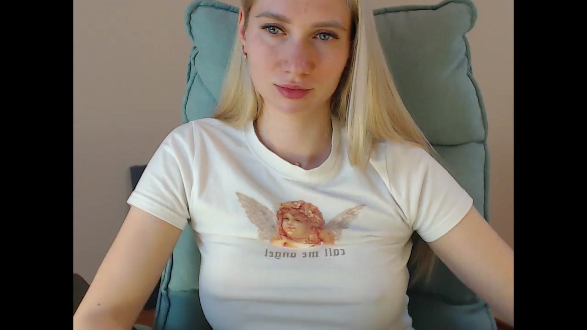 Gallery image thumbnail from Miss_Sylvia's myfreecams stream on, 05/07/2025, 18:23 image 10 of 20