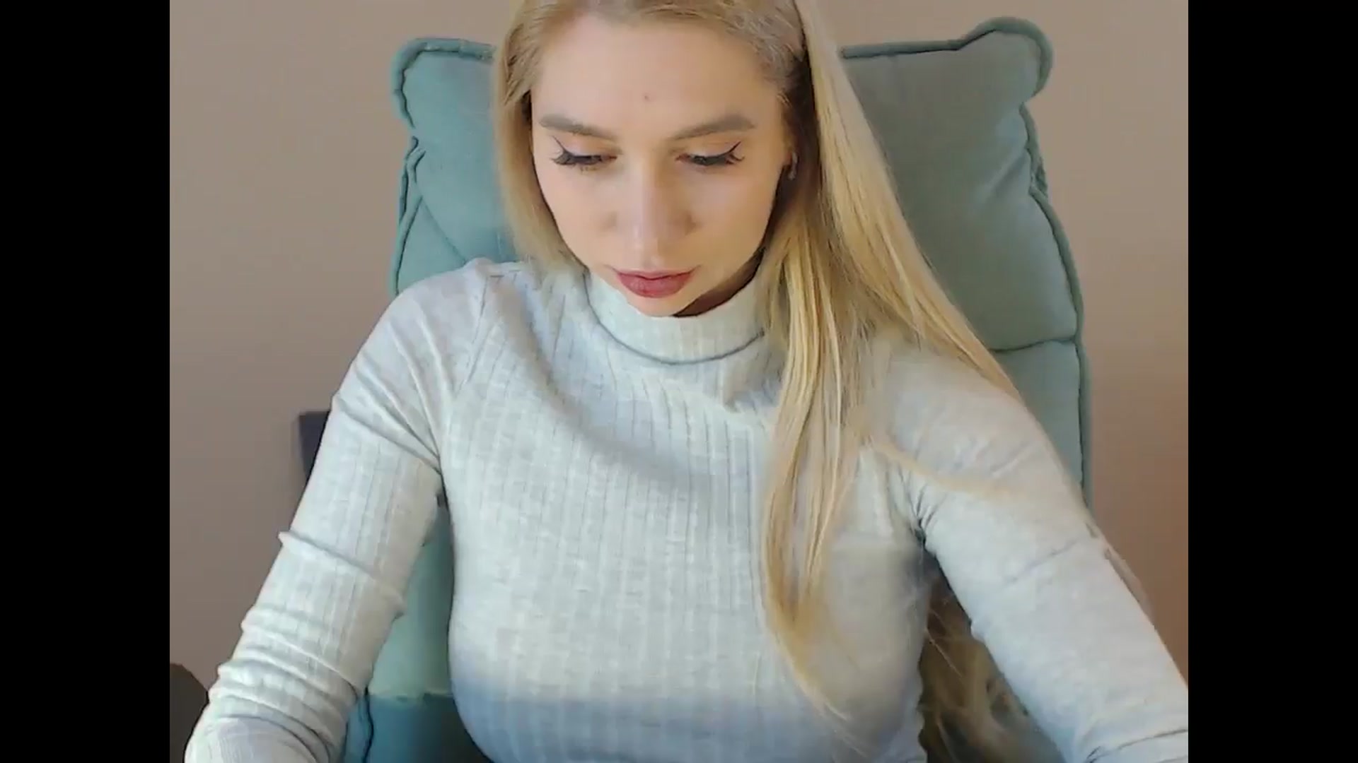 Gallery image thumbnail from Miss_Sylvia's myfreecams stream on, 05/08/2025, 18:54 image 20 of 20
