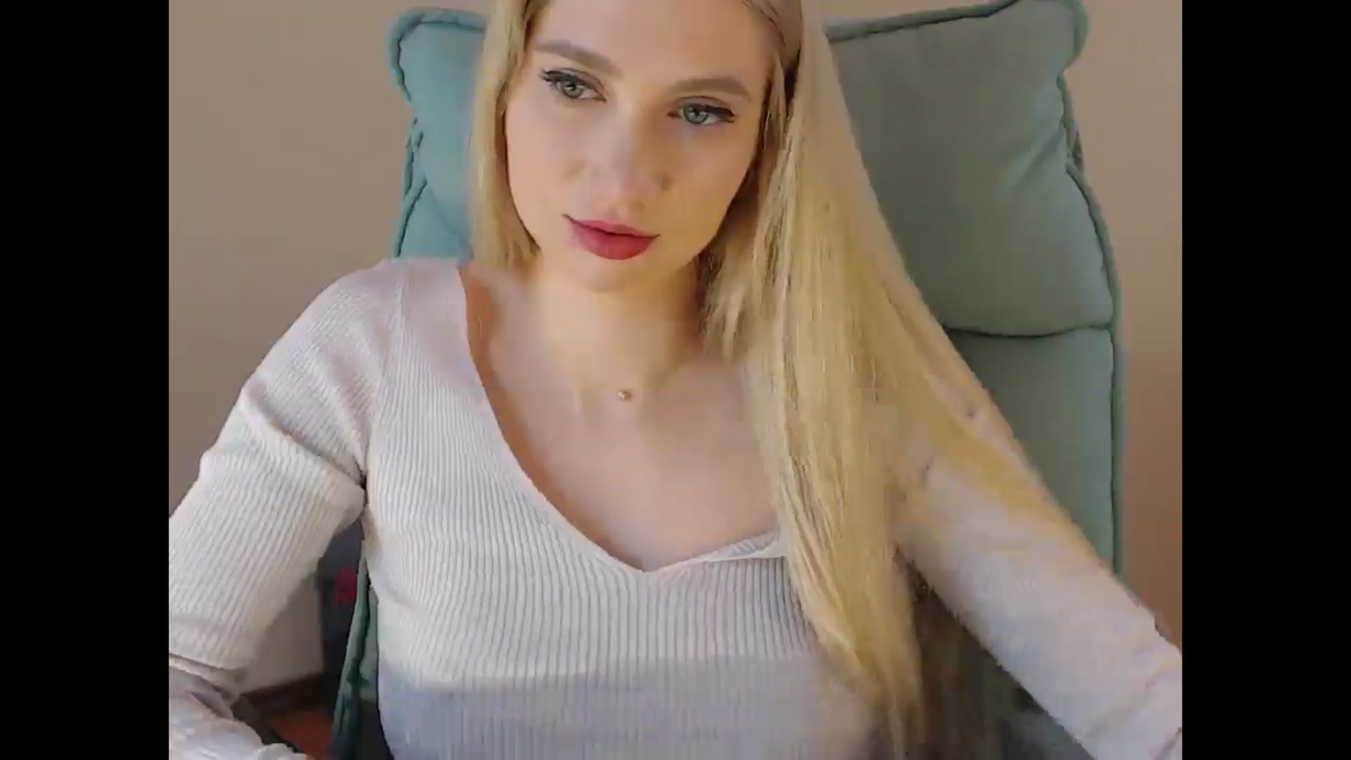 Gallery image thumbnail from Miss_Sylvia's myfreecams stream on, 05/09/2025, 19:41 image 11 of 20