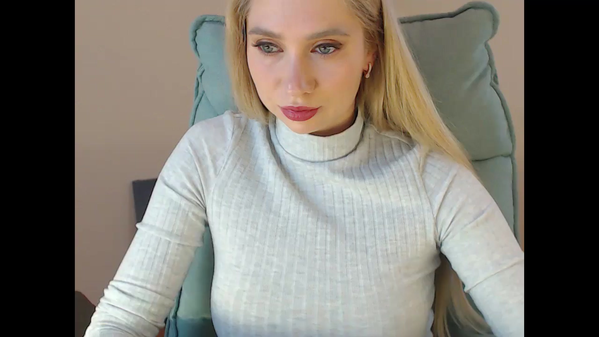 Gallery image thumbnail from Miss_Sylvia's myfreecams stream on, 05/10/2025, 18:20 image 1 of 20