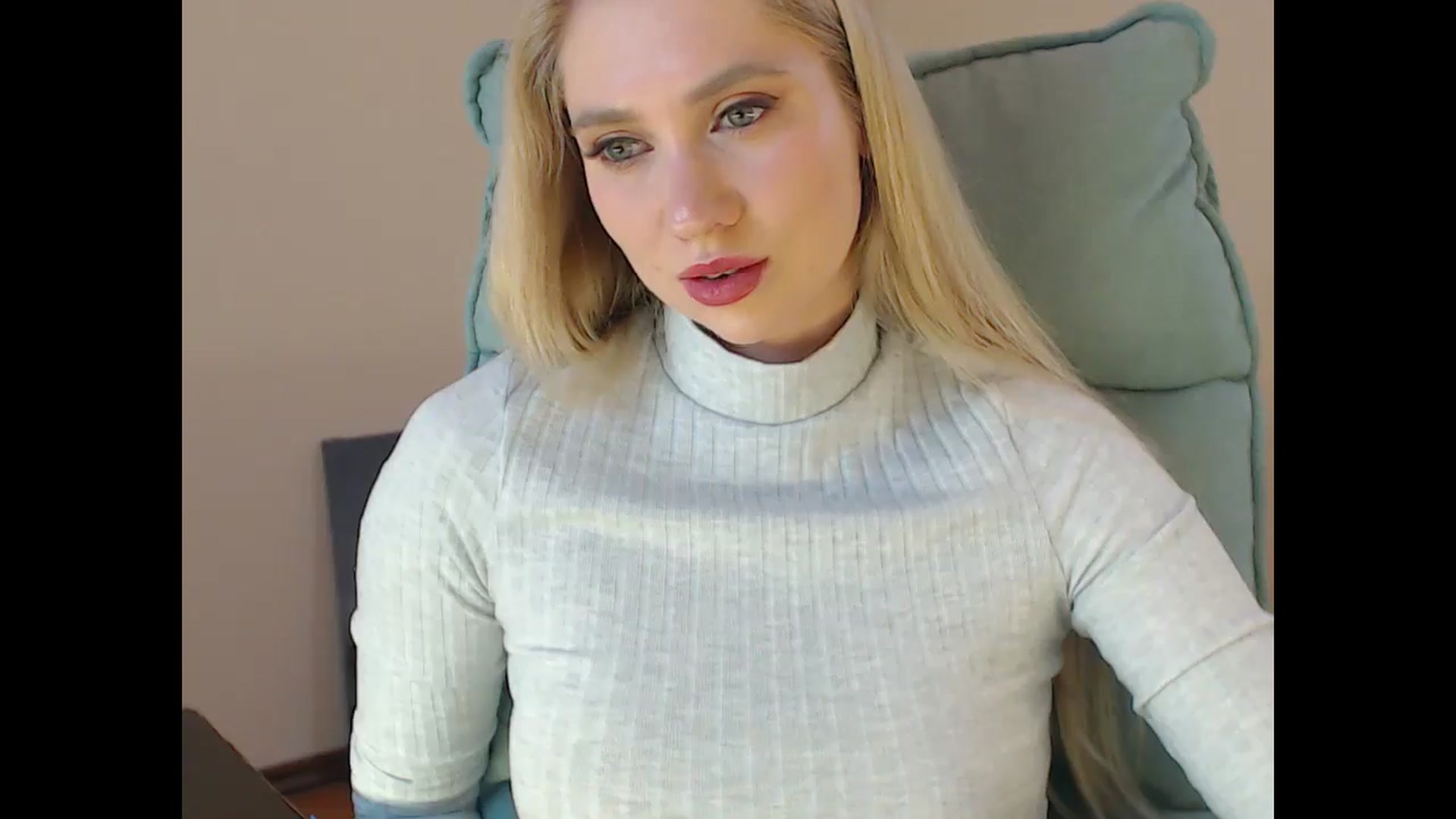Gallery image thumbnail from Miss_Sylvia's myfreecams stream on, 05/10/2025, 18:20 image 16 of 20