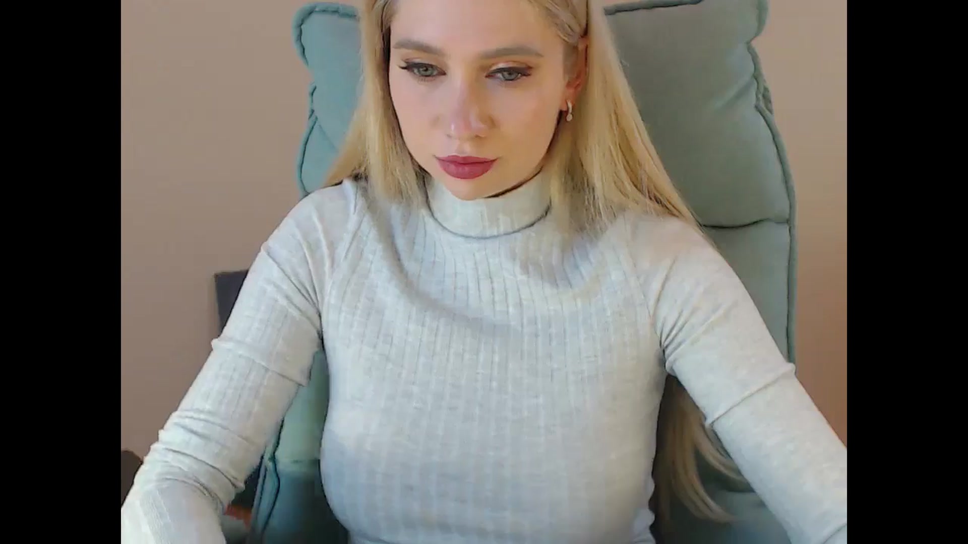 Gallery image thumbnail from Miss_Sylvia's myfreecams stream on, 05/10/2025, 19:21 image 18 of 20