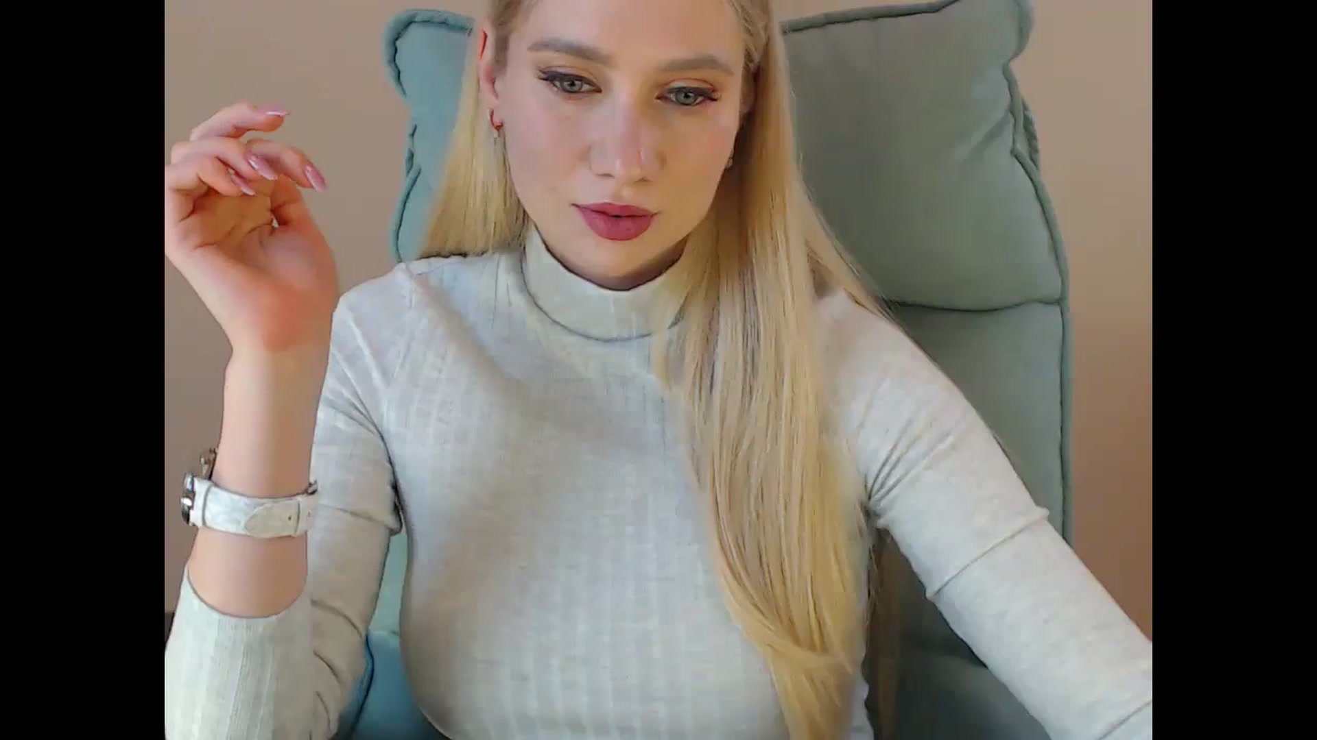 Gallery image thumbnail from Miss_Sylvia's myfreecams stream on, 05/10/2025, 19:21 image 3 of 20