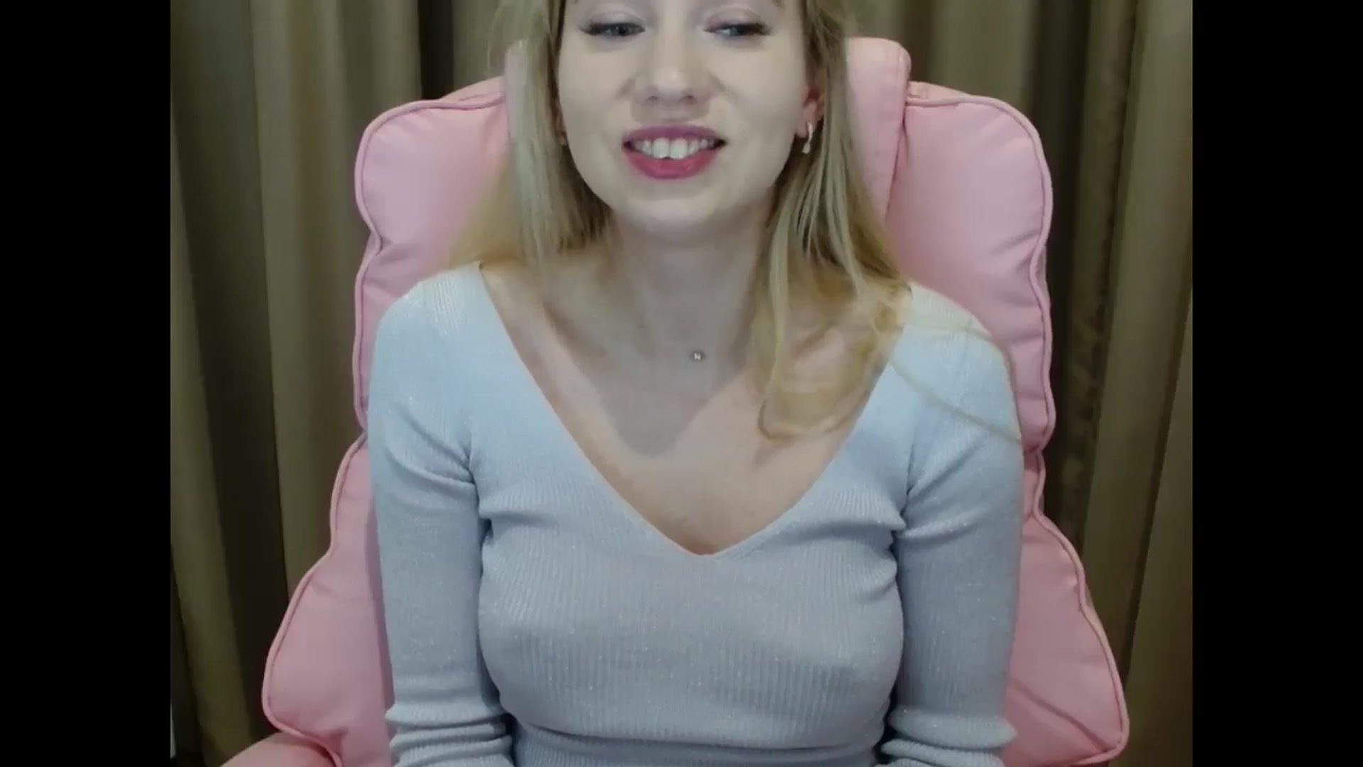 Gallery image thumbnail from Miss_Sylvia's myfreecams stream on, 05/13/2025, 19:34 image 20 of 20