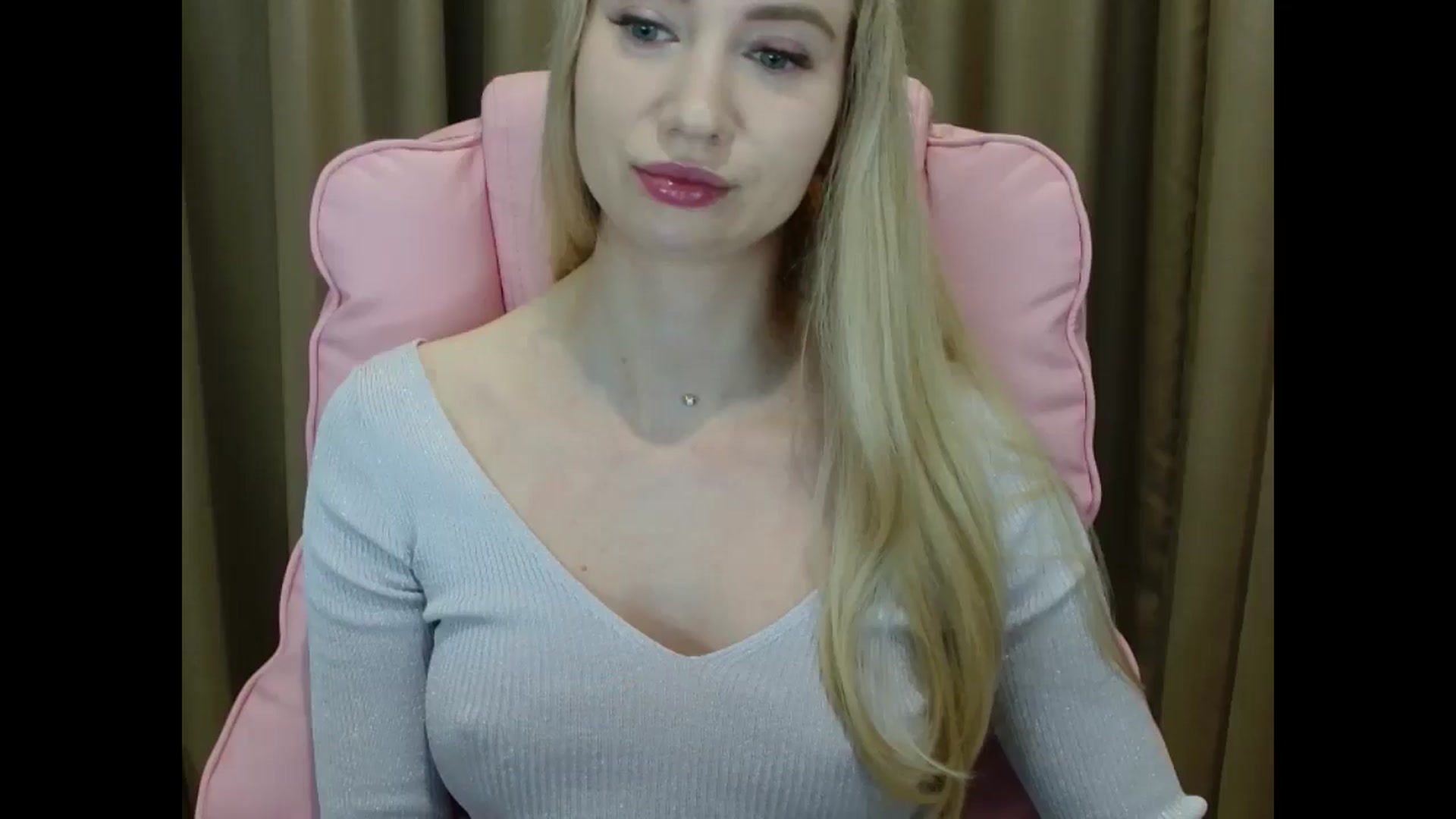 Gallery image thumbnail from Miss_Sylvia's myfreecams stream on, 05/13/2025, 19:34 image 2 of 20
