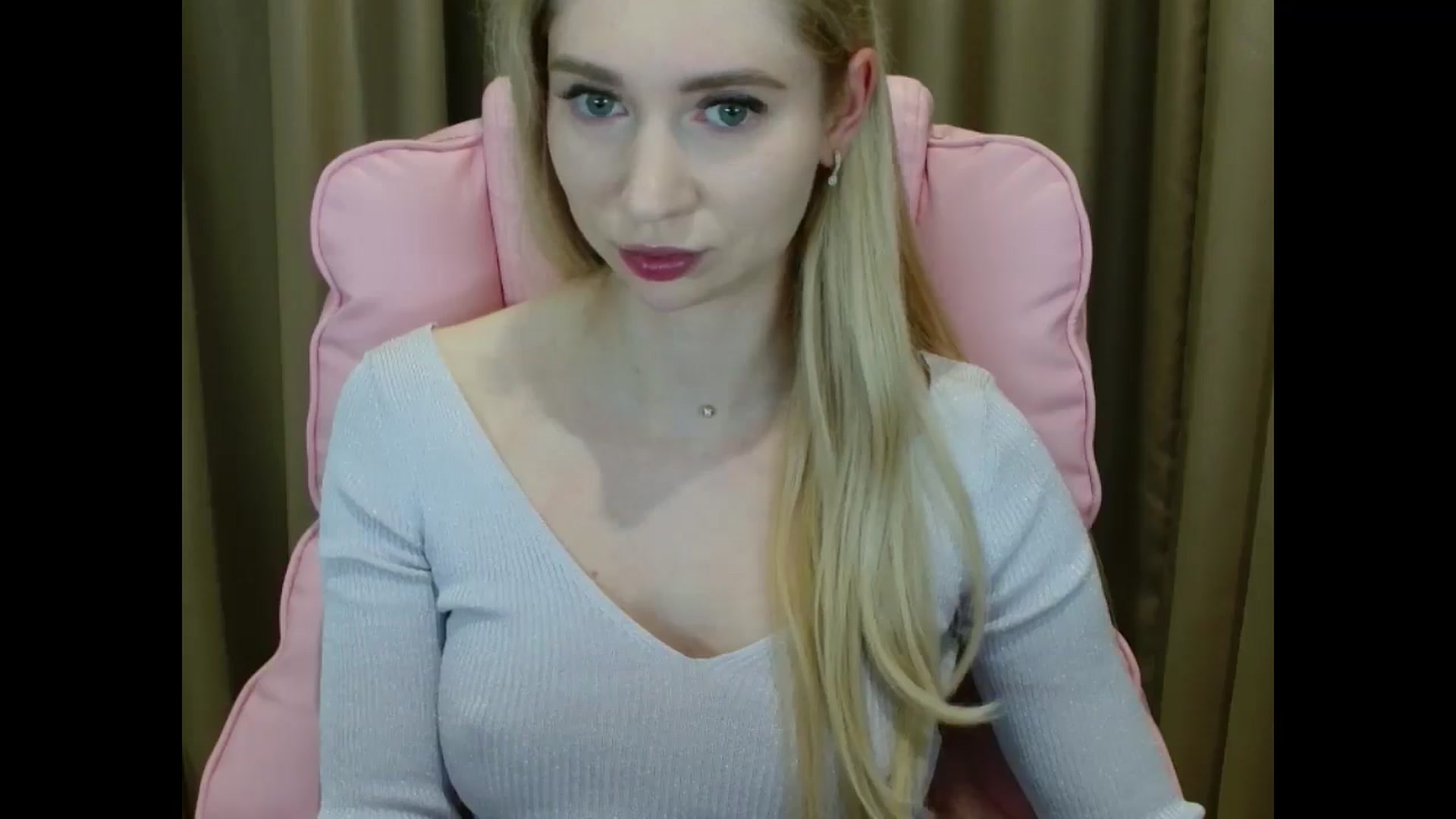 Gallery image thumbnail from Miss_Sylvia's myfreecams stream on, 05/13/2025, 19:34 image 4 of 20
