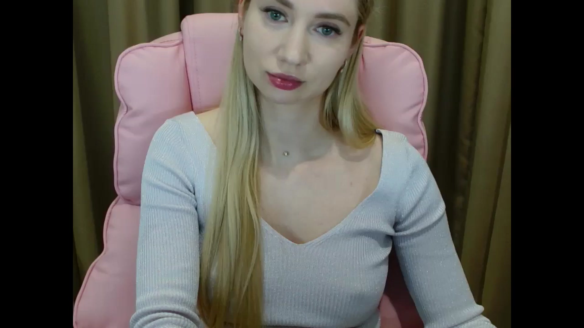 Gallery image thumbnail from Miss_Sylvia's myfreecams stream on, 05/13/2025, 19:34 image 8 of 20