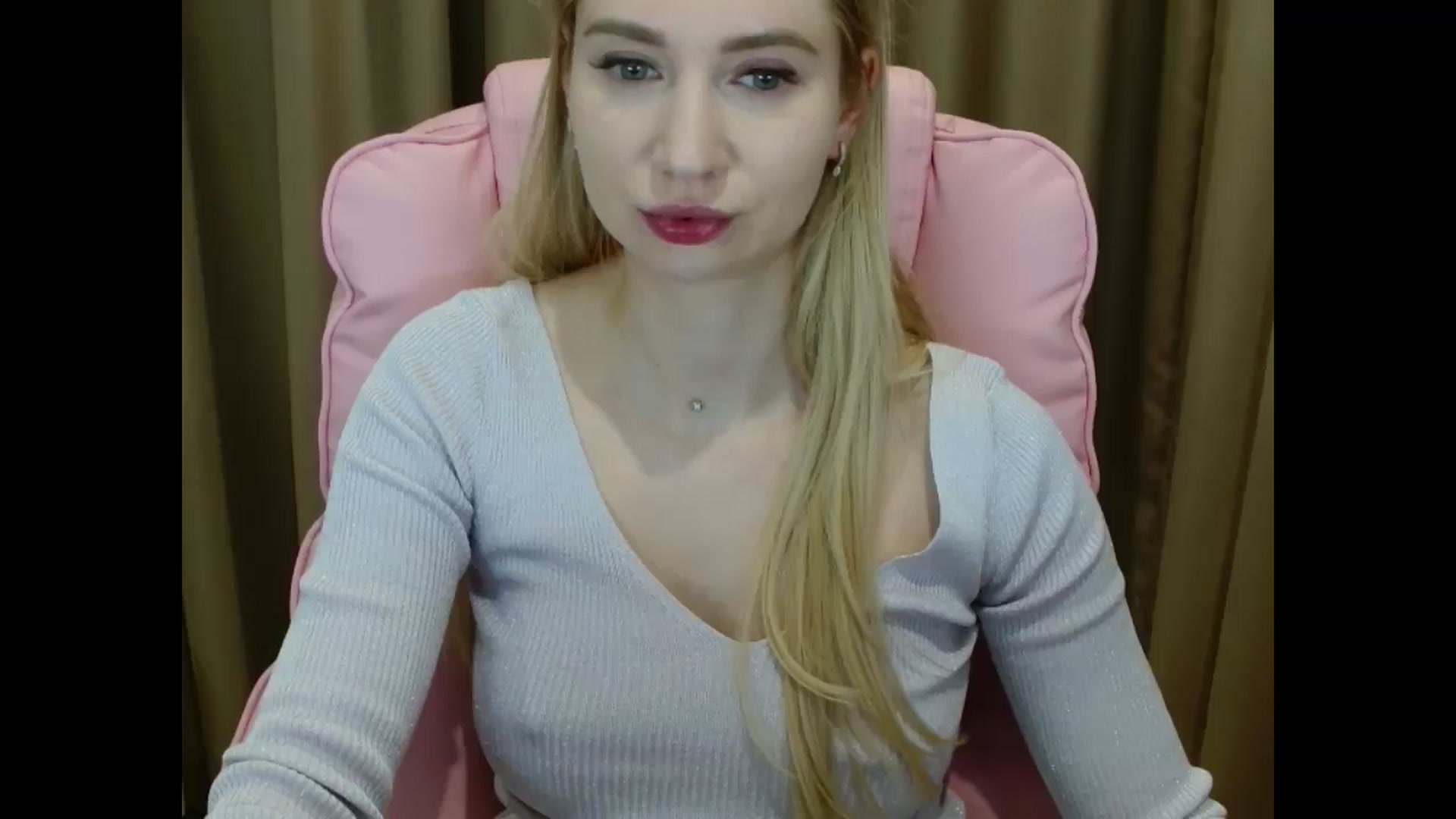 Gallery image thumbnail from Miss_Sylvia's myfreecams stream on, 05/13/2025, 20:43 image 8 of 20
