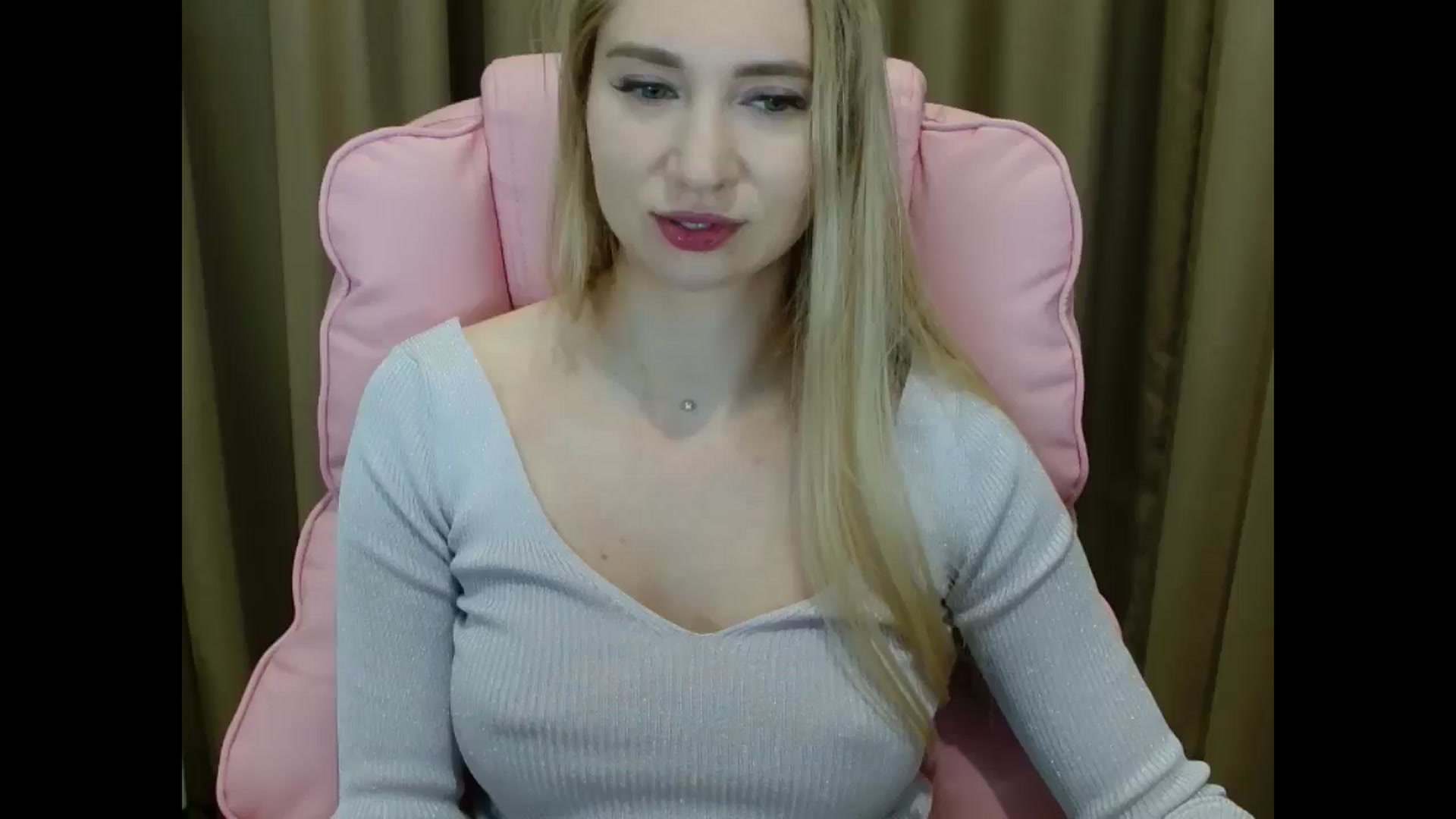 Gallery image thumbnail from Miss_Sylvia's myfreecams stream on, 05/13/2025, 21:23 image 17 of 20