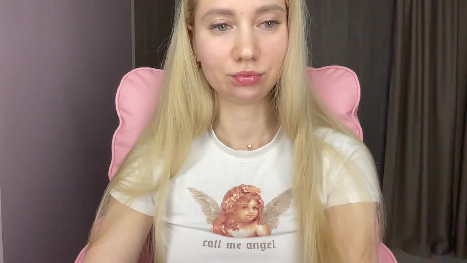 Gallery image thumbnail from Miss_Sylvia's myfreecams stream on, 05/14/2025, 19:09 image 4 of 20