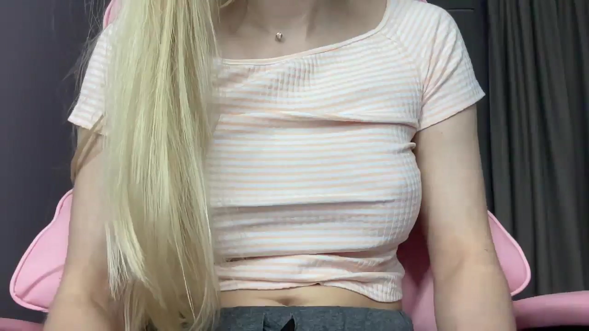 Gallery image thumbnail from Miss_Sylvia's myfreecams stream on, 05/15/2025, 21:37 image 8 of 20