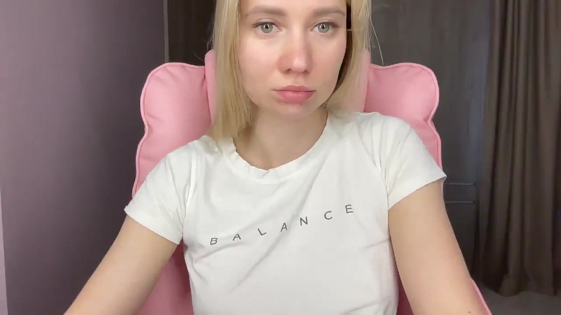 Gallery image thumbnail from Miss_Sylvia's myfreecams stream on, 05/17/2025, 17:33 image 10 of 20