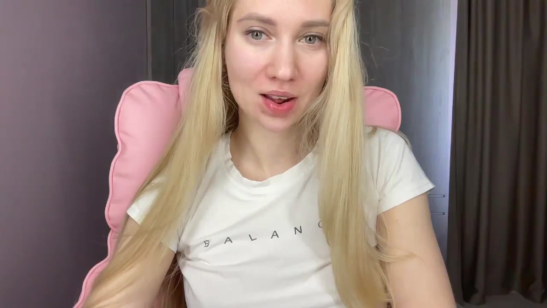 Gallery image thumbnail from Miss_Sylvia's myfreecams stream on, 05/19/2025, 09:51 image 13 of 20